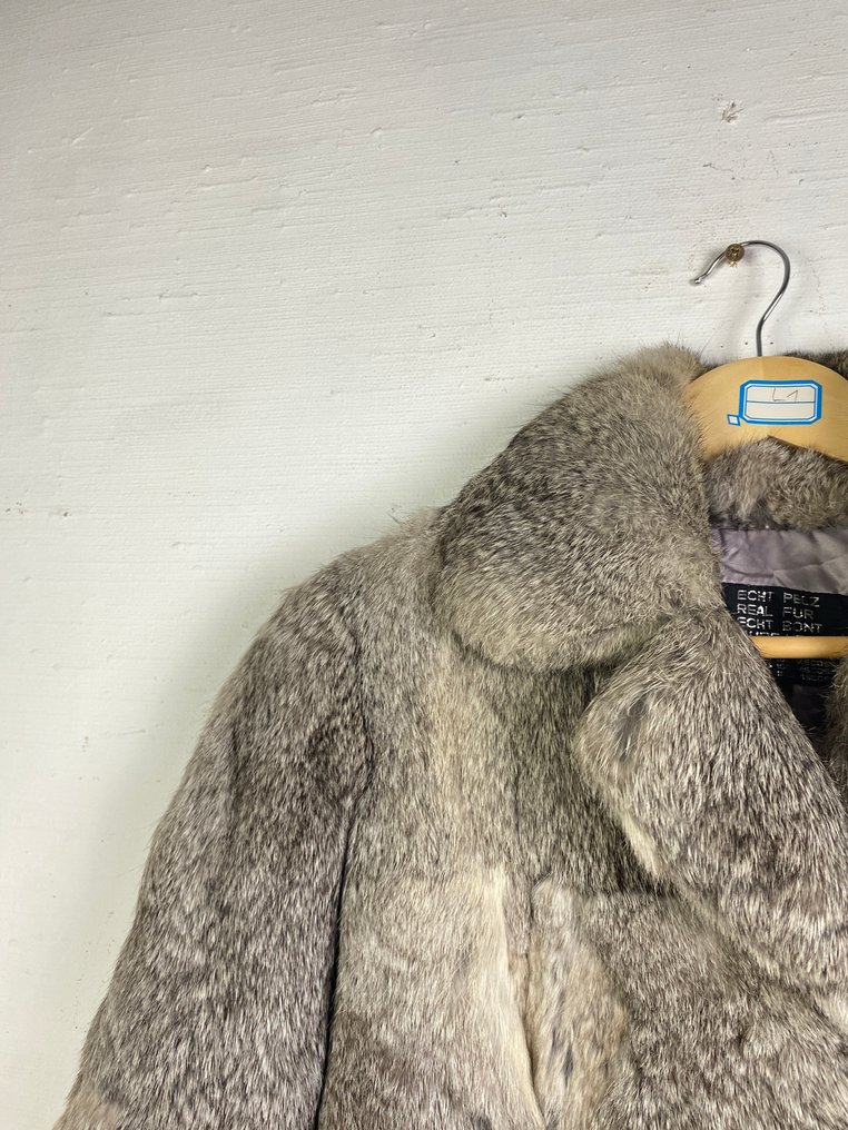 Artisan Furrier - Cappotto di pelliccia #2.1