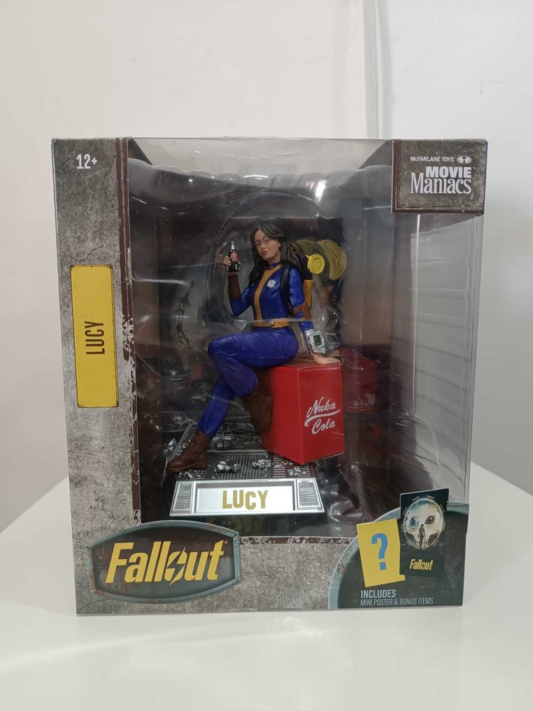 Fallout - Limited Edition Lucy Statue (mint condition, never opened) #1.0