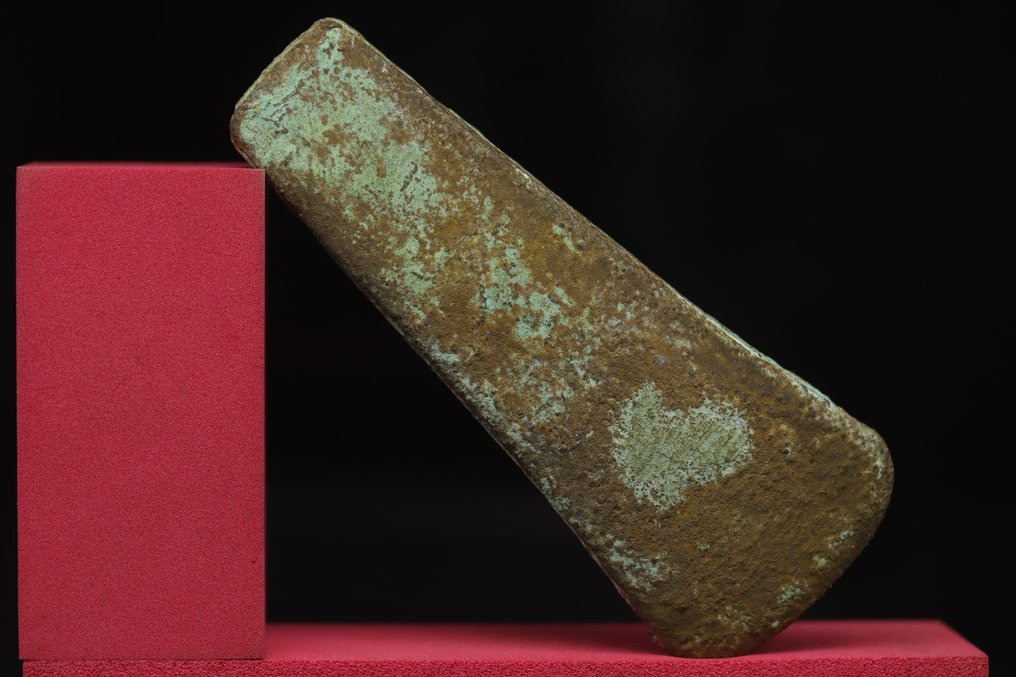 (4000 BC): Rézkor Szub-triánguláris rézbalta Ereklye - 12.7 cm  (Nincs minimálár) #1.0