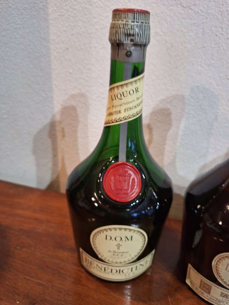 D.O.M. Bénédictine - B&B + Regular  - b. Δεκαετία του 1970, Δεκαετία του 1980, Δεκαετία του 1990 - 75cl - 3 μπουκαλιών #1.0
