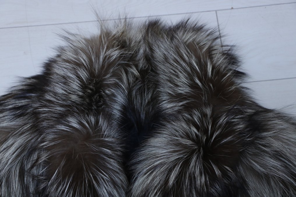 Saga Furs - Futro #1.0