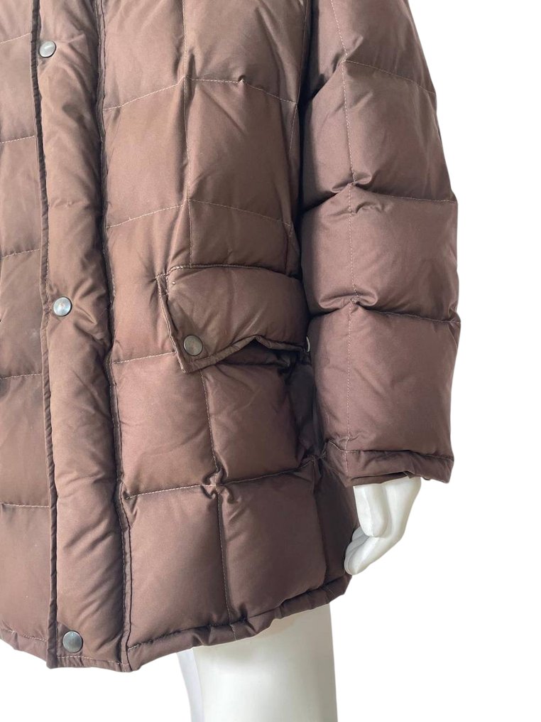 AQUASCUTUM - NO RESERVE PRICE - Mantel #4.3