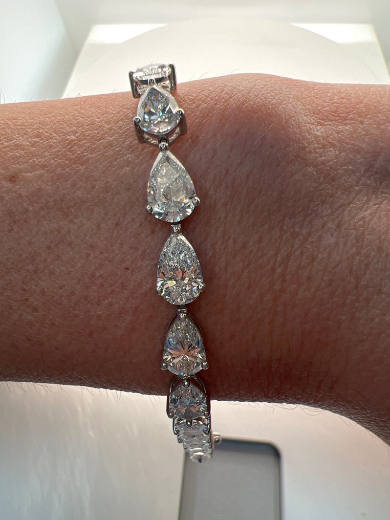 手镯 - 14K包金 白金 -  19.13ct. tw. 钻石 (实验室培育) #2.1