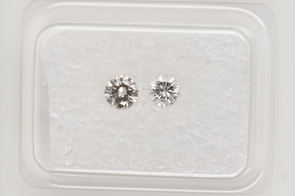没有保留价 - 2 pcs 钻石  (天然)  - 0.33 ct - 圆形 - G, H - I1 内含一级, I2 内含二级 - 安特卫普宝石报告（GRA） #2.1