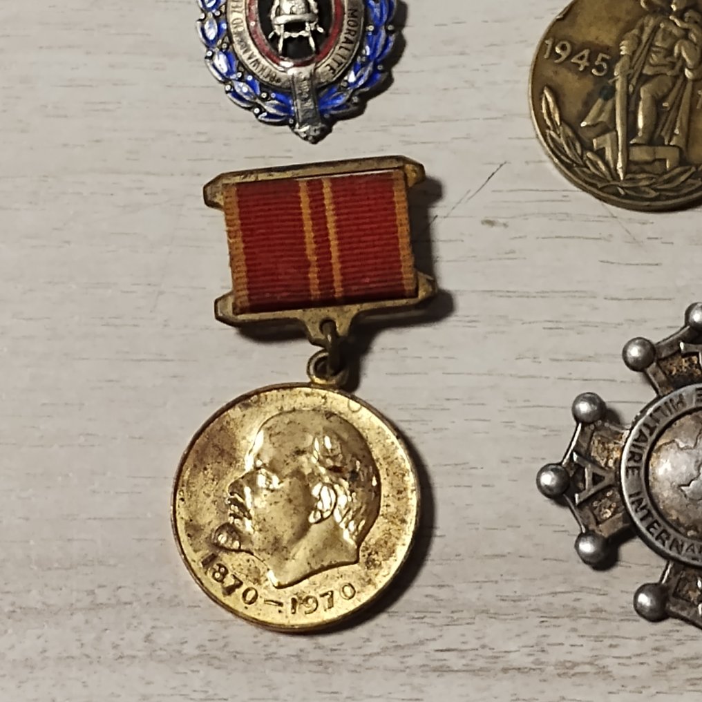 比利时, 俄罗斯. Lotto di sette medaglie/spille  (没有保留价) #2.1