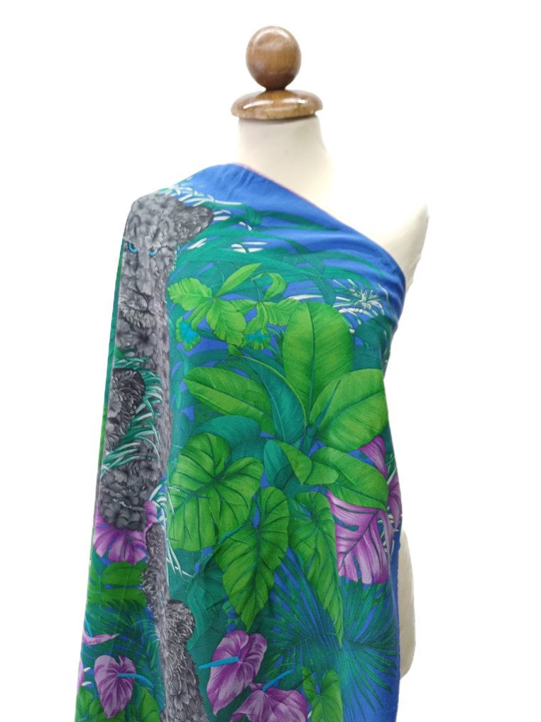 Salvatore Ferragamo - Fular #1.0