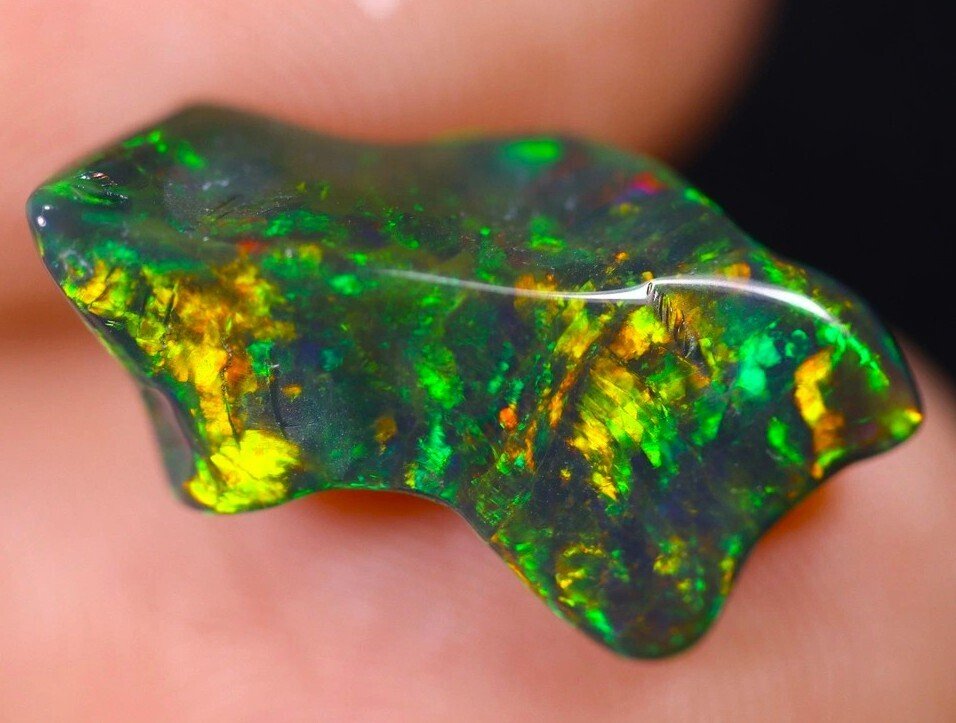 3,45 ct - Opale Nero Naturale Forma libera- 0.69 g #1.0