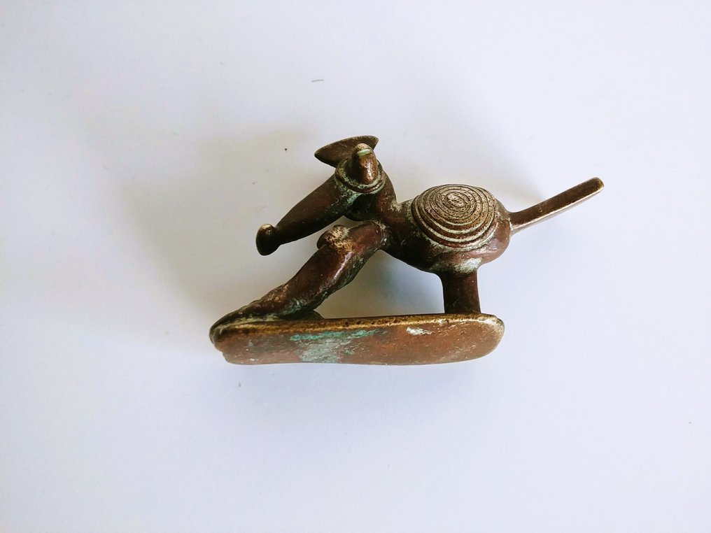 Akan-kultaan liittyvä eläinmuotoinen punnus  - Ghana - 1960-1970  #3.2