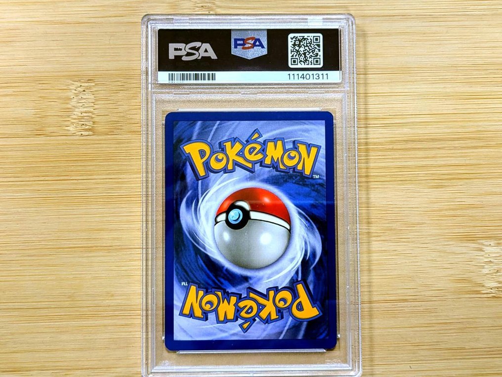 Pokémon - 1 Graded card - Raichu #14 - 1999 - VINTAGE - OLD Holo, Foil - PSA 8 - WOTC - Fossil #1.0