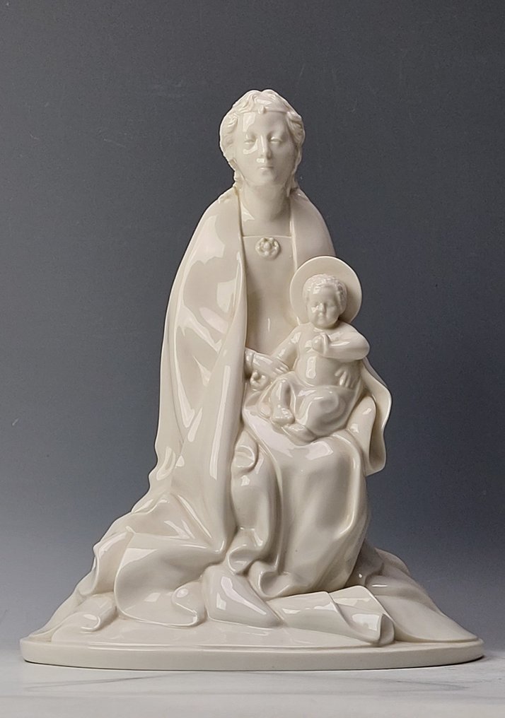 Schwarzburger Werkstaetten - H.P. Simon, Dresden - Sculpture, Madonna met Kind - 31.5 cm - Porcelain #2.1