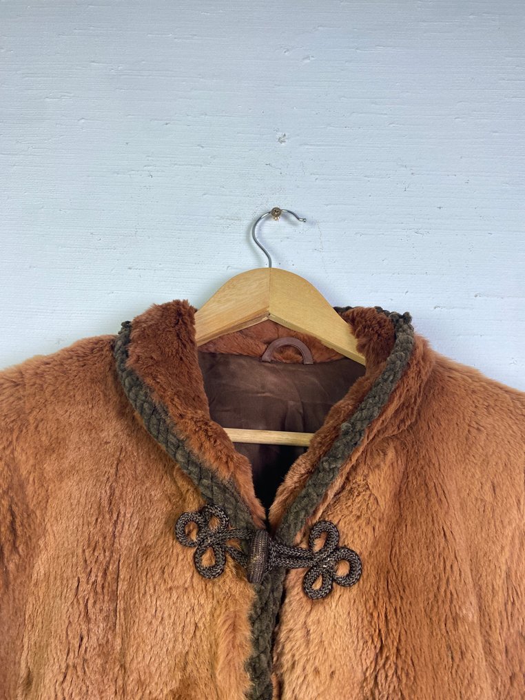 Artisan Furrier - 毛皮大衣 #1.0