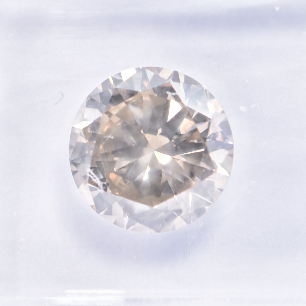 χωρίς τιμή ασφαλείας - 1 pcs Διαμάντι  (Φυσικού χρώματος)  - 2.03 ct - Στρογγυλό - Fancy Καφετί, Πρασινωπό Κίτρινο - SI2 - International Gemological Institute (IGI) - ΒΓ #2.1