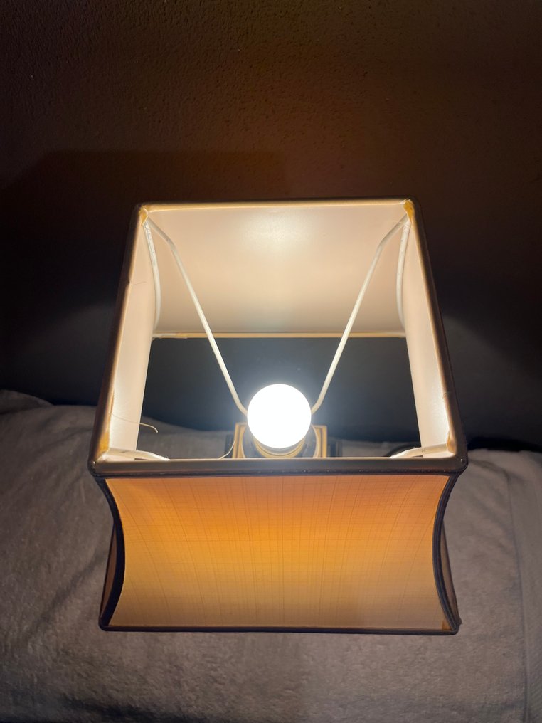 Επιτραπέζιο φωτιστικό - Ορείχαλκος, Textile - Μπρούντζινο επιτραπέζιο φωτιστικό. #4.3