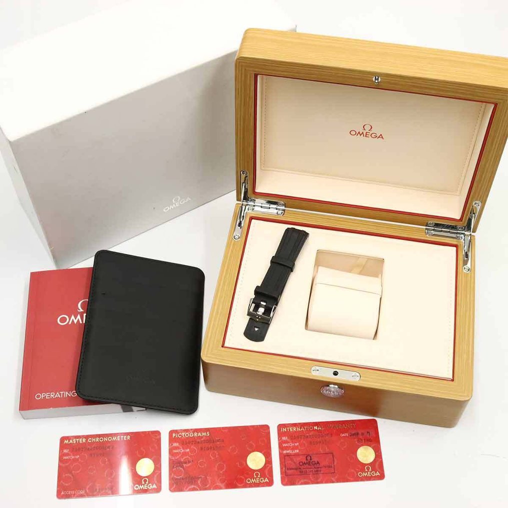 Omega - Seamaster Diver 300M - 210 22 42 20 01 004 - 男士 - 2010-2020年 #1.0