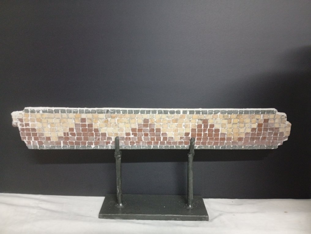 Figure - Reproduction of a Roman mosaic #2.1