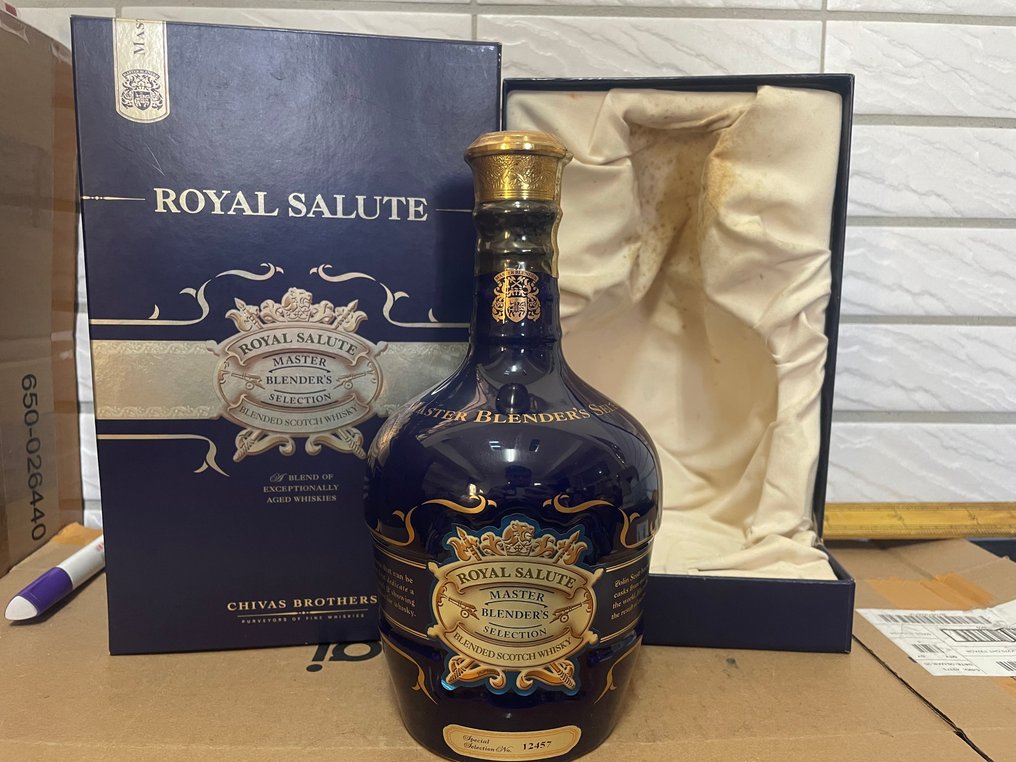 Royal Salute The Master Blender’s Selection - 700ml #1.0