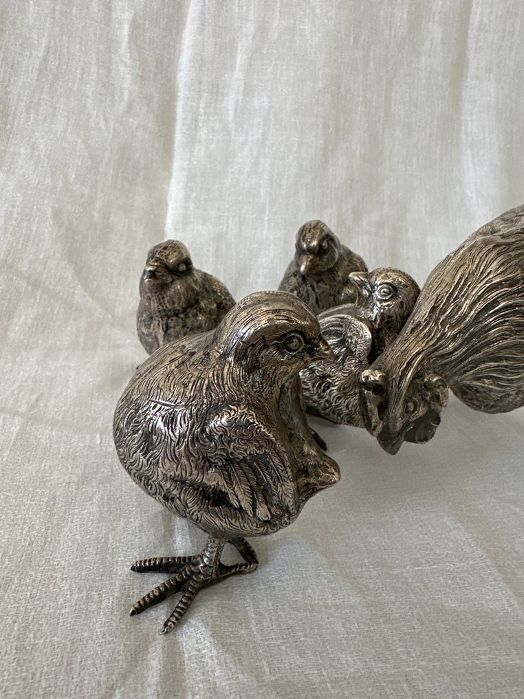 Statua, Gallina y polluelos - 12 cm - Placcato argento, Metallo #1.0
