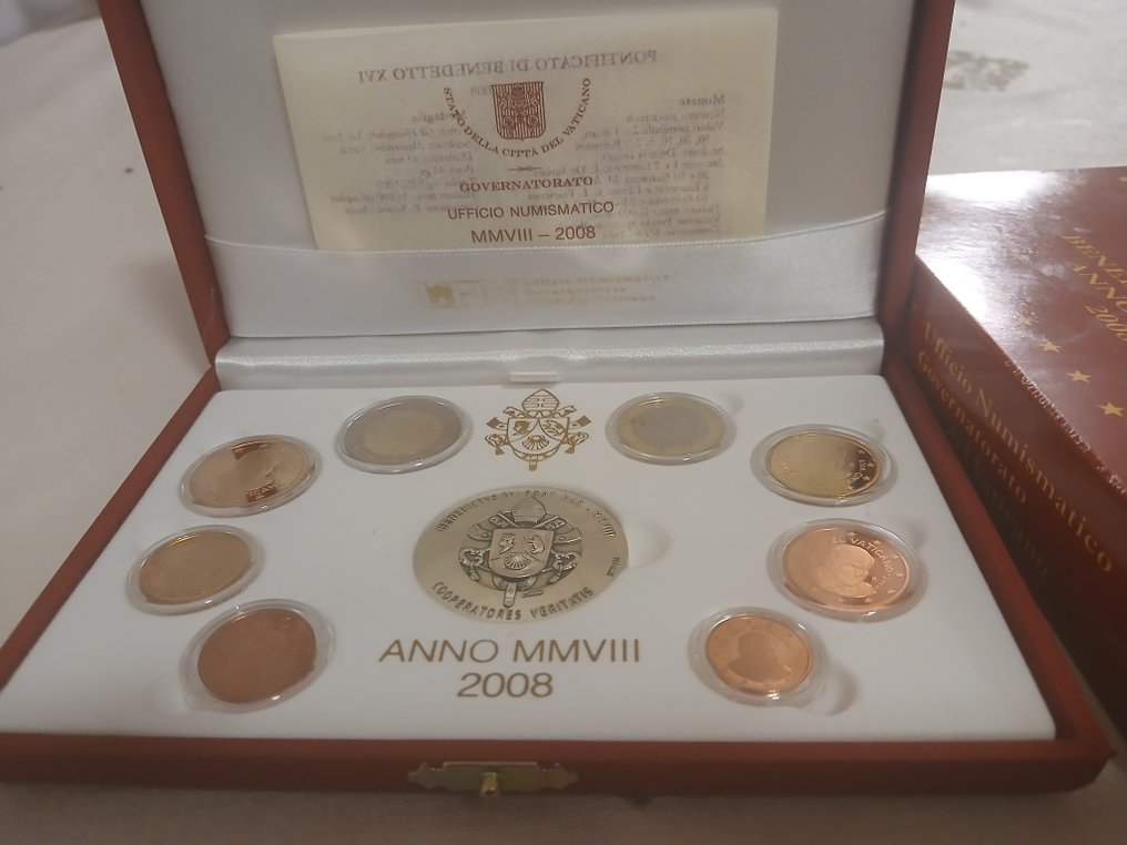 Vatikán. Proof Set 2008 (incl. medaglia in argento) (Nincs minimálár) #1.0
