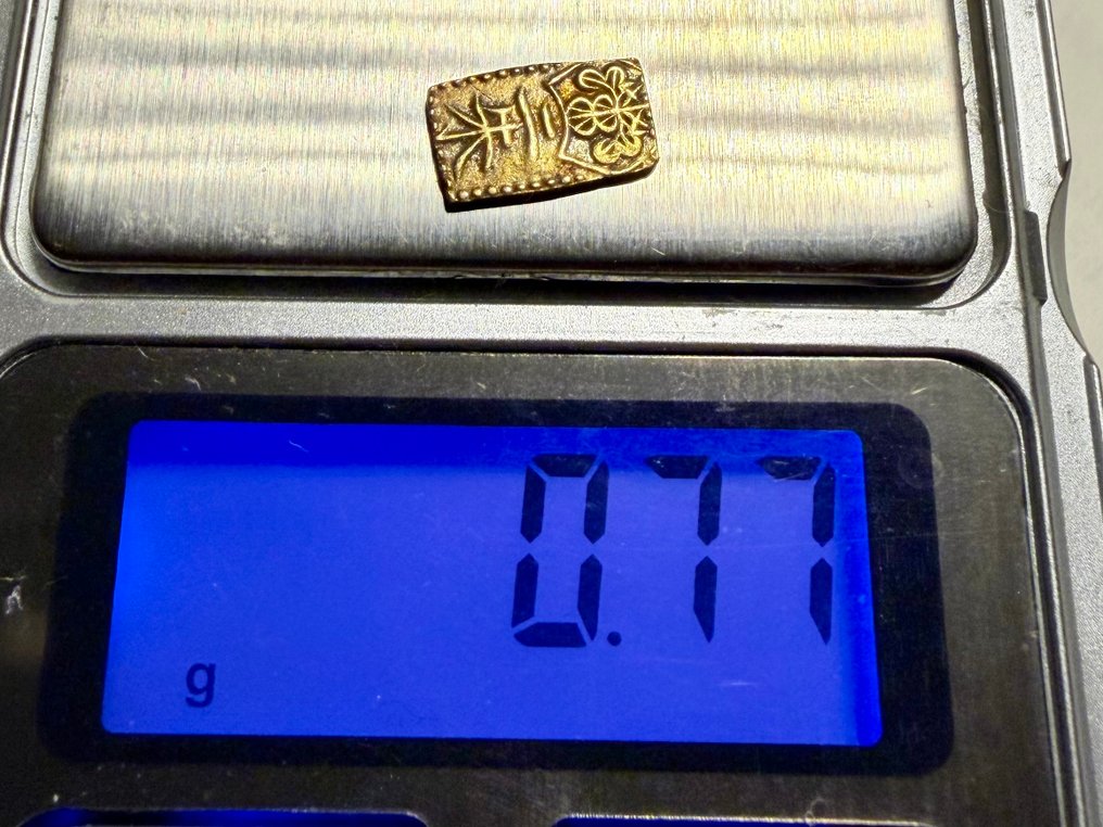 日本. Ni Shu Ban Kin Manen 1860-1869 Edo Gold  (没有保留价) #3.2