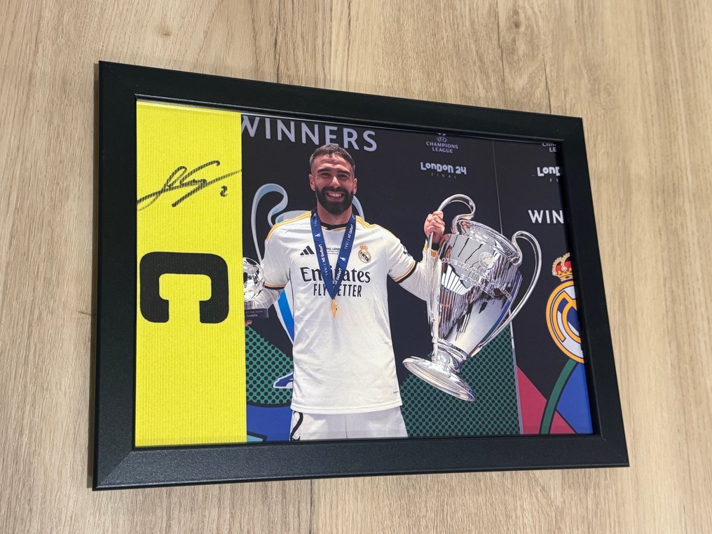 Real Madrid - Champions Football League - Dani Carvajal - Περιβραχιόνιο αρχηγού ομάδας, Πλαισιωμένο  #1.0