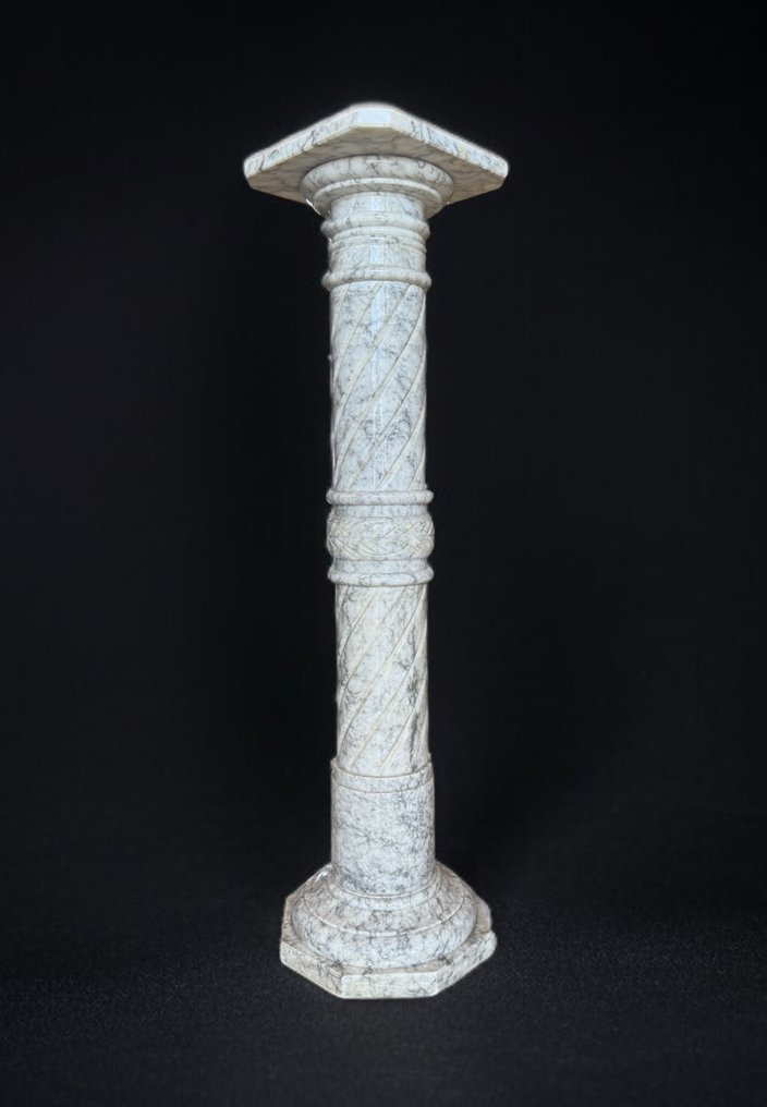 Neoclassical Style Column - Grande - Scolpita - 1920-1930 - Carrara marble #1.0