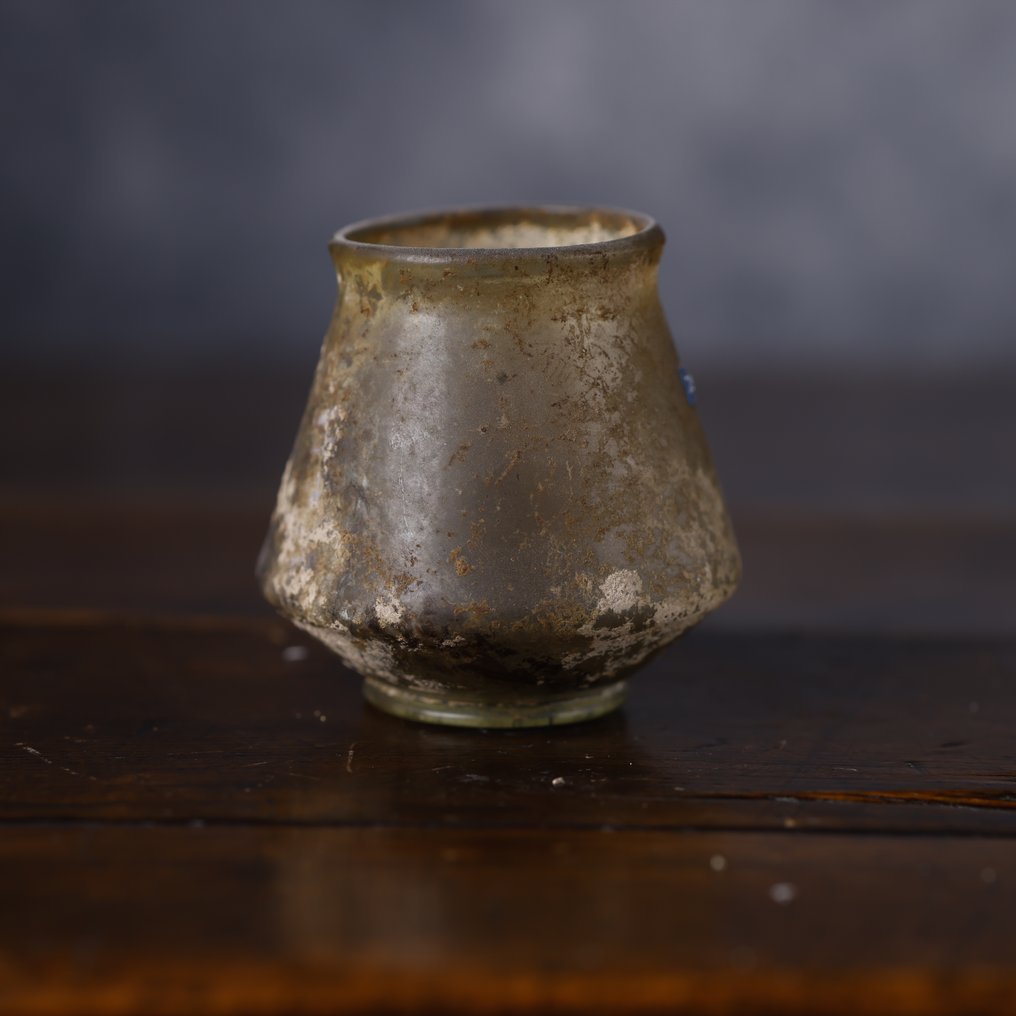 Ancient Roman glass vessel - 8 cm #3.2
