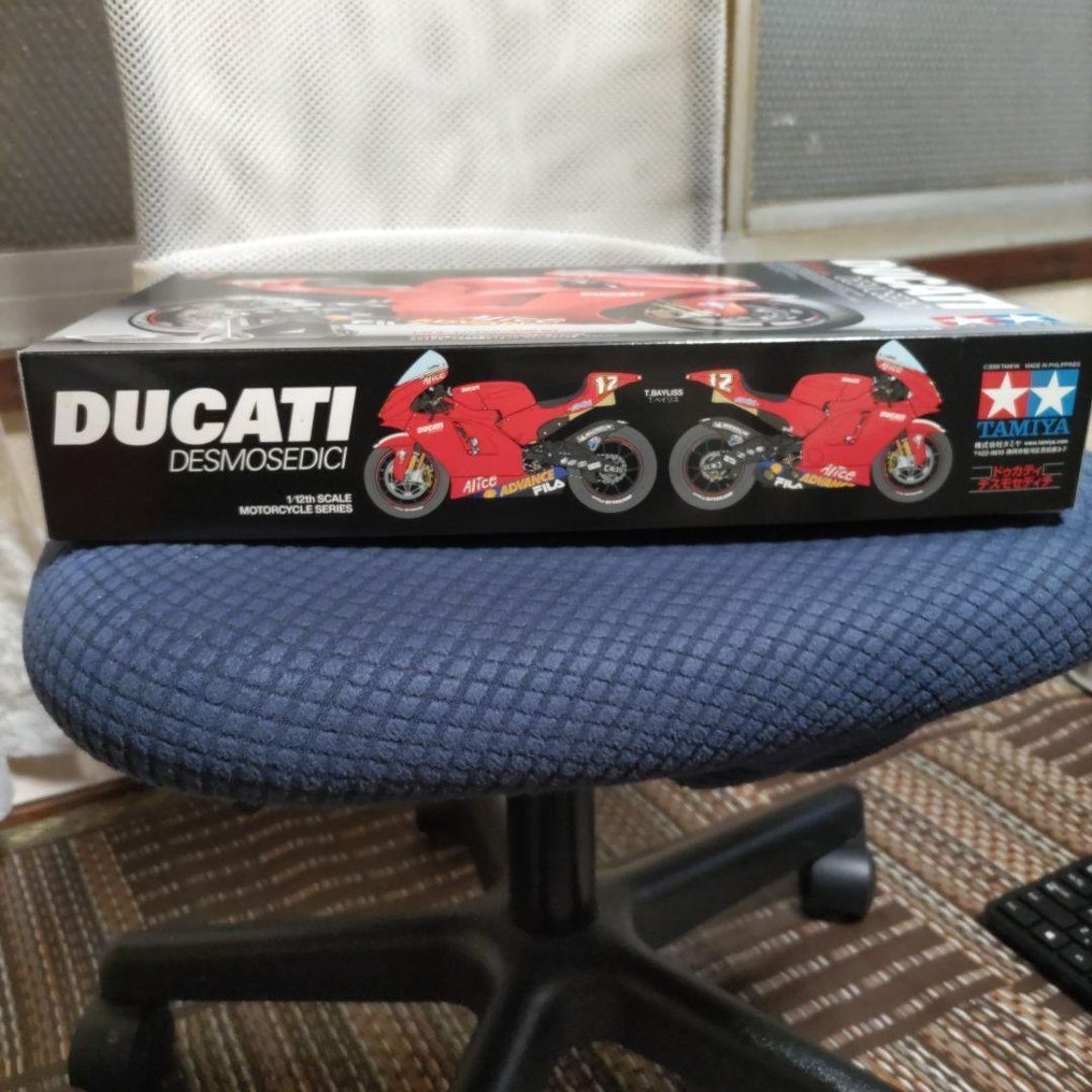 Tamiya 1:12 - Modellbausatz - Ducati Desmosedici #2.1