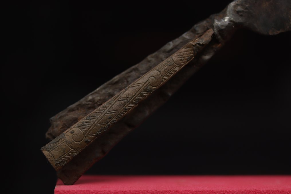 中世紀前期 哥特风 - 铁柄军用刀 聖物 - 22.7 cm  (沒有保留價) #1.0