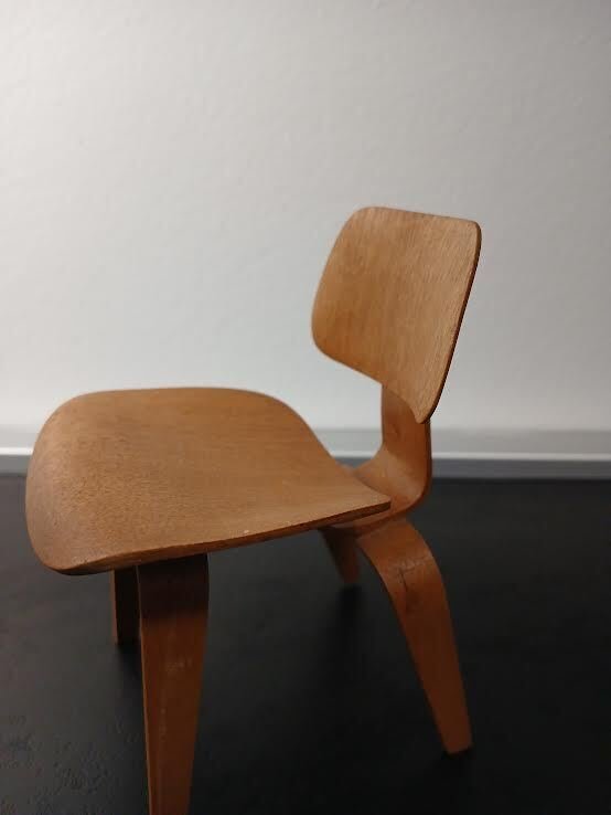 Vitra, Vitra Design Museum - Charles & Ray Eames - Stoel - DCW - Hout, Multiplex - Miniatuur #3.2