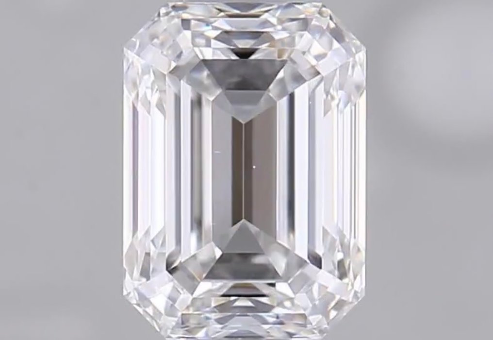 Zonder minimumprijs - 1 pcs Diamant (Natuurlijk) - 0.90 ct - Smaragd - E - VS1 - Gemological Institute of America (GIA) #1.0