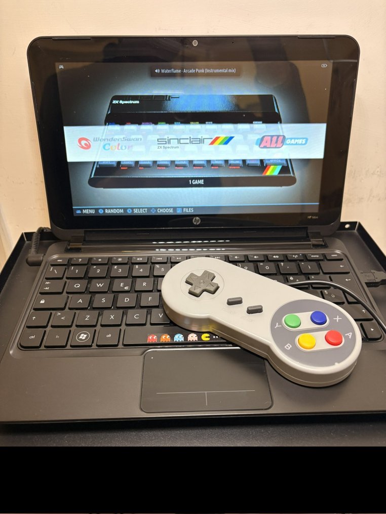 Netbook HP Mini 210 Metal Red - gaming emulator - Bærbar datamaskin (1) #4.3