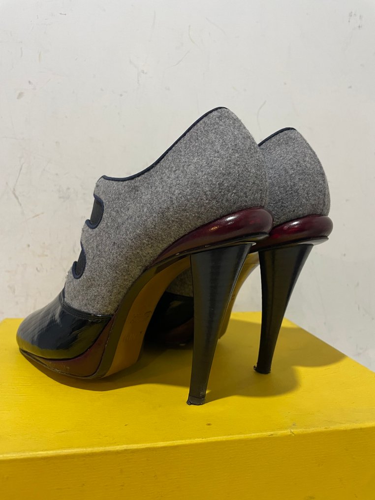 Fendi - Zapatos de tacón - Tamaño: EU 38 #4.3