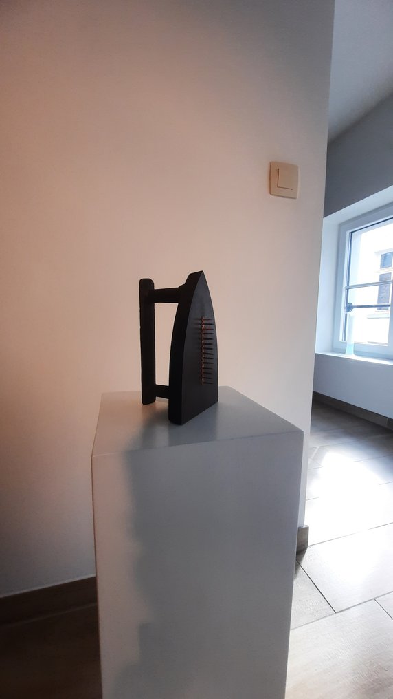 Man Ray (1890-1976) - Cadeau #4.3