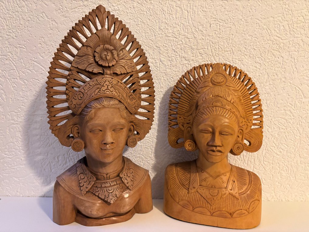 Set light wood handcrafted Indonesian busts - Προτομή - Ινδονησία  (χωρίς τιμή ασφαλείας) #1.0