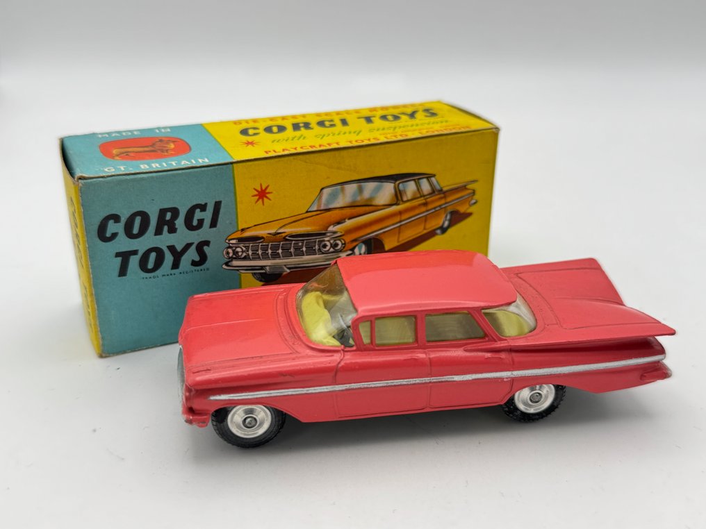 Corgi - Model car - 220 Chevrolet "Impala", Boxed - No Reserve Price #1.0