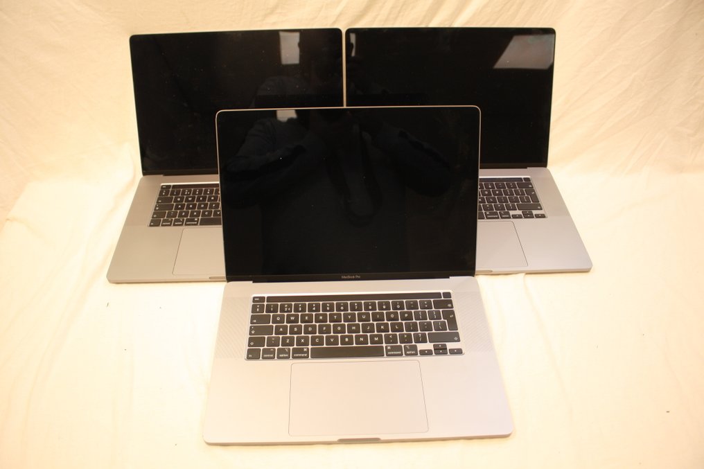Apple Lot of 3 MacBooks Pro 16 inch - 2019 models - Working, with issues - Laptop #1.0