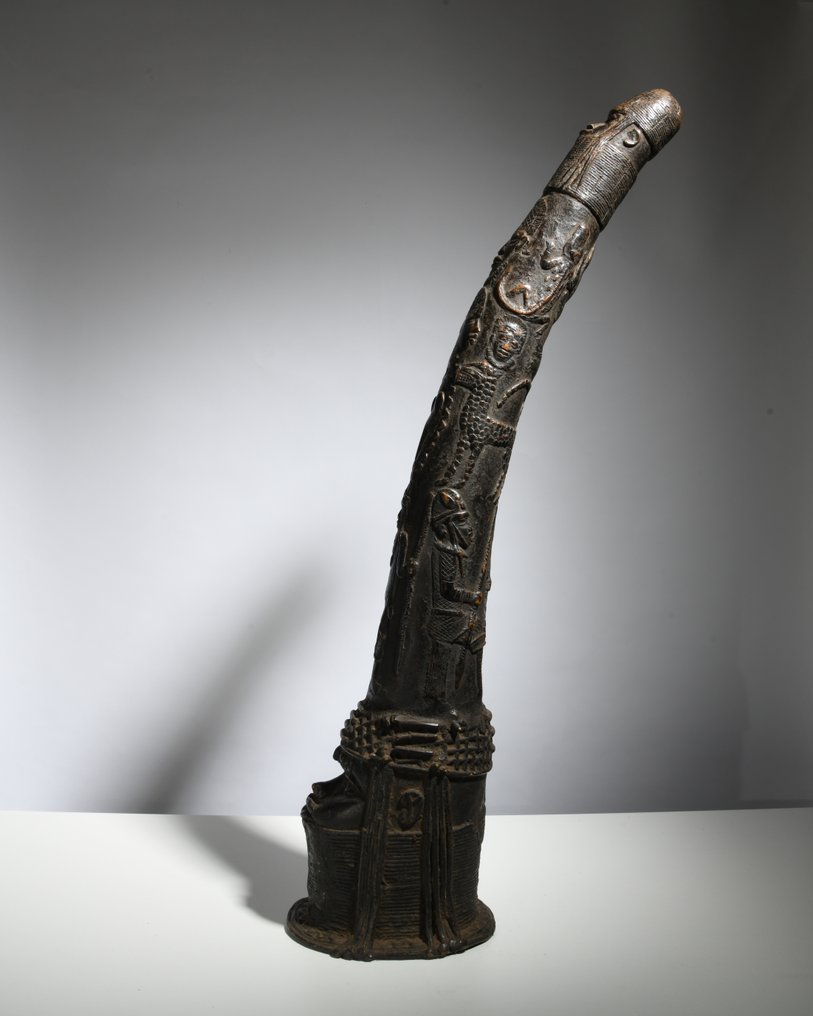 Head of Ife Oliphant (Lateral trumpet) - Greetings, my friend. May your days be filled with happiness and your path be smooth. May the - Nigeria #3.2