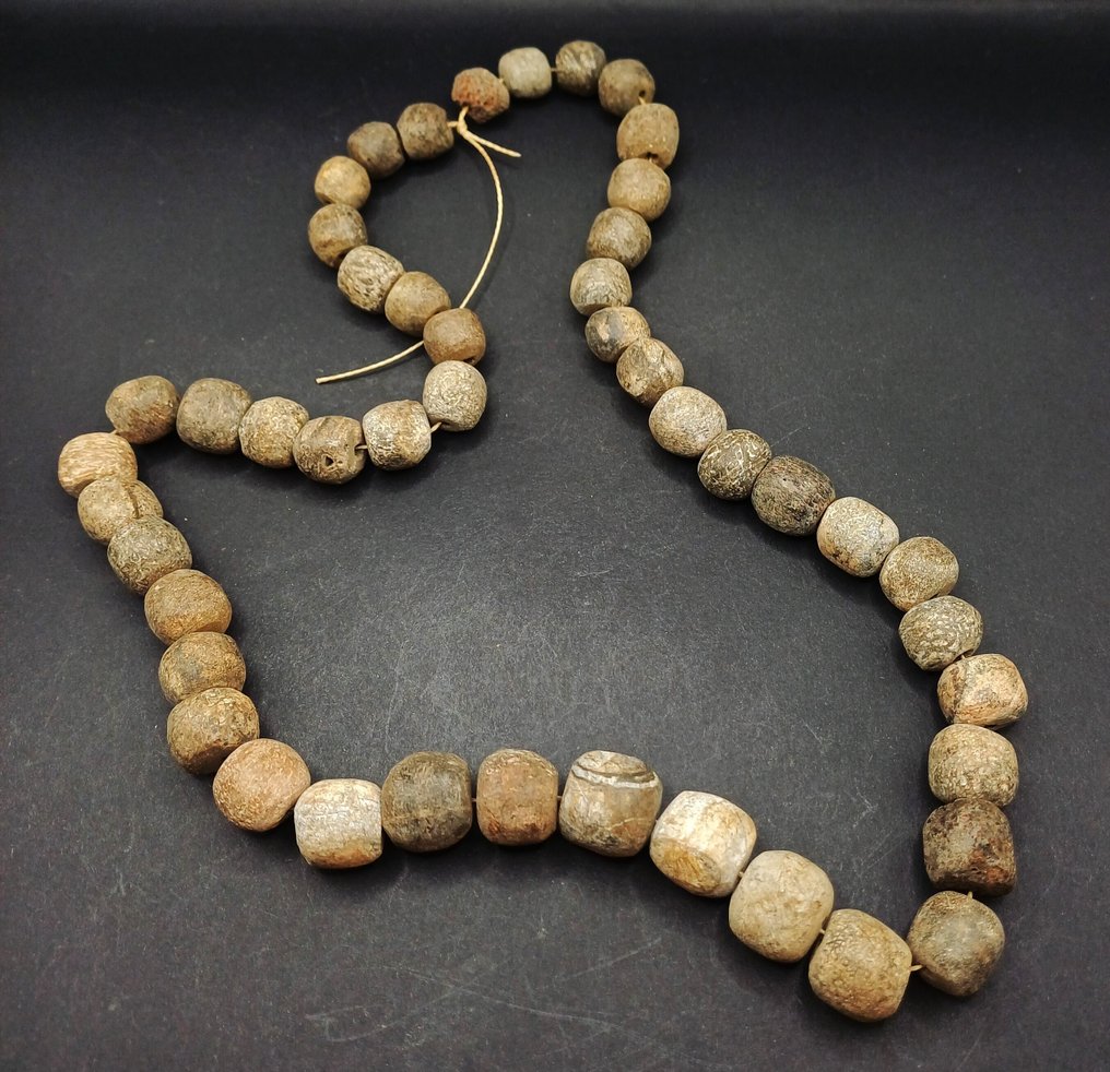 Preistorico Osso Collana di perle Mammoth  (Senza prezzo di riserva) #1.0