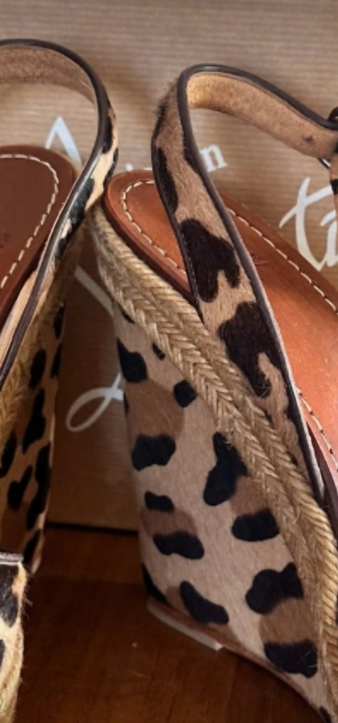 Christian Louboutin - Sandalen - Größe: EU 40 #4.3