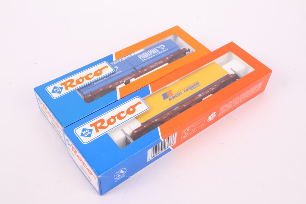 Roco H0 - 46361/46576 - Carrozza merci di modellini di treni (2) - Due camion di logistica 'Panalpina & Arcus Logistic' - ÖBB, DB #1.0