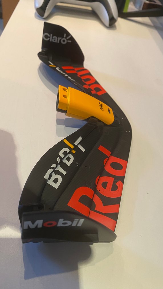 Red Bull Racing - Max Verstappen - 2023 - Scale 1/8 front wing  #2.1