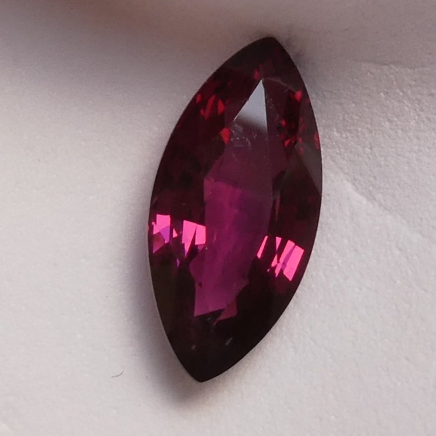 Rhodolite - 4.16 ct - Instituto Gemólogico Español (IGE) #1.0