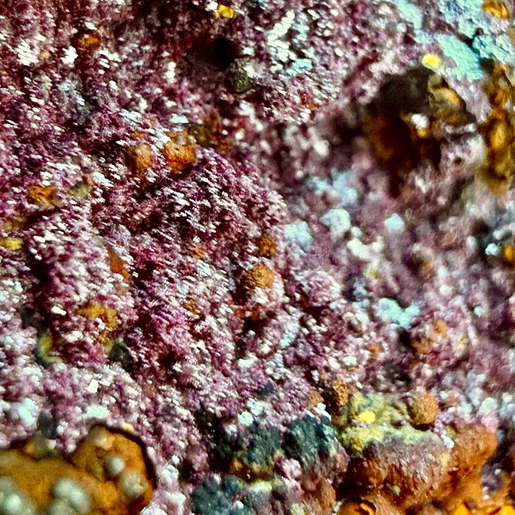 光亮的红色 Cuprite 来自 Bisbee - 高度: 10 cm - 宽度: 4 cm- 233 g #2.1