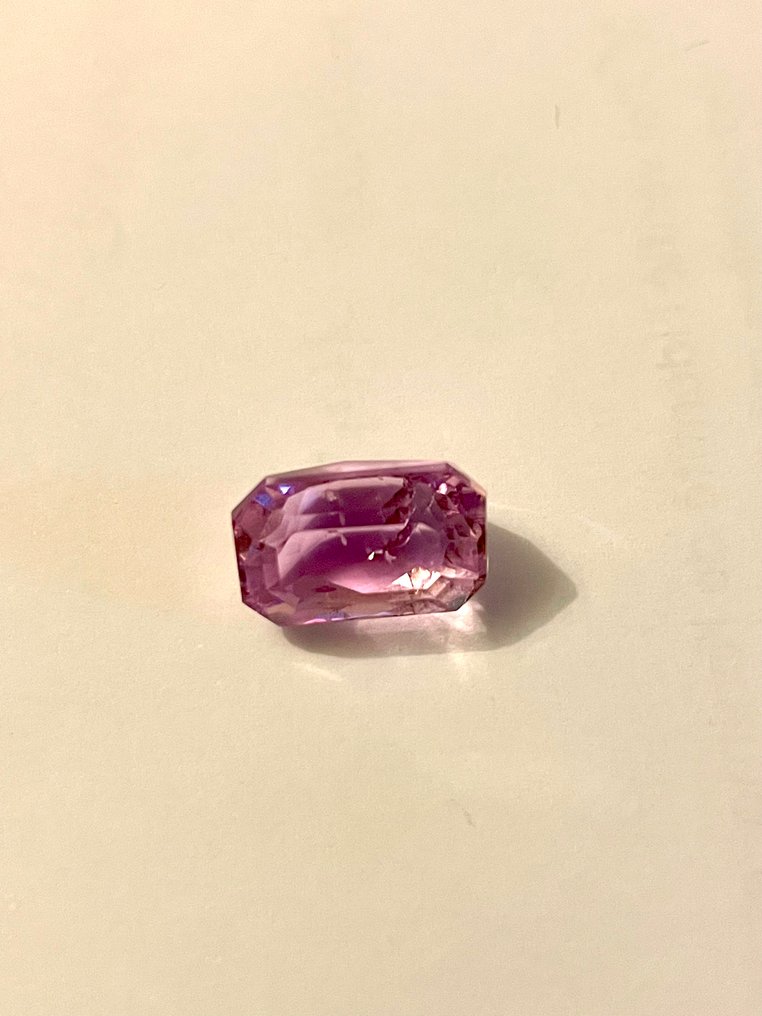 没有保留价 - 1 pcs  粉色, 紫罗兰色 紫锂辉石  - 10.24 ct - 莲花宝石实验室 #1.0