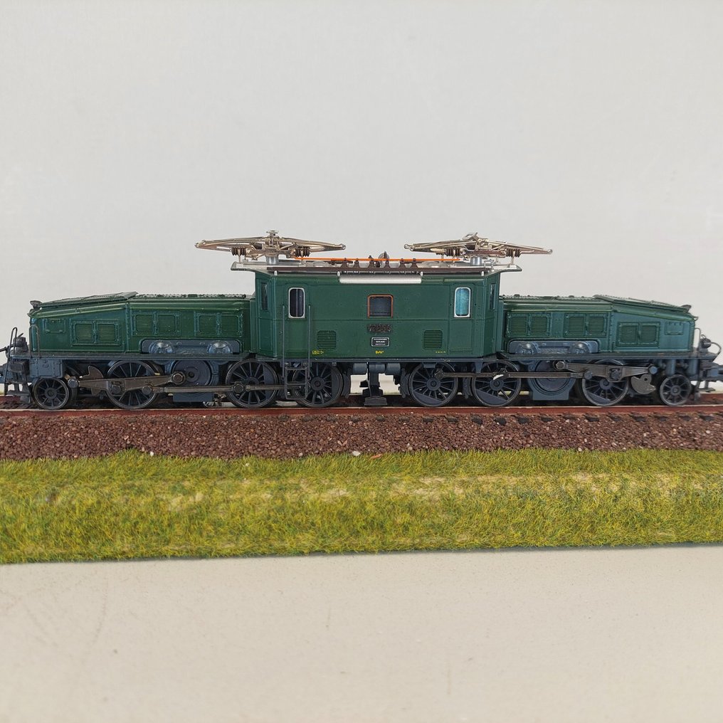 Roco H0 - 43940 - Ηλεκτροκίνητη ατμομηχανή (1) - SBB Ce 6/8 13253 Krokodil - SBB #1.0