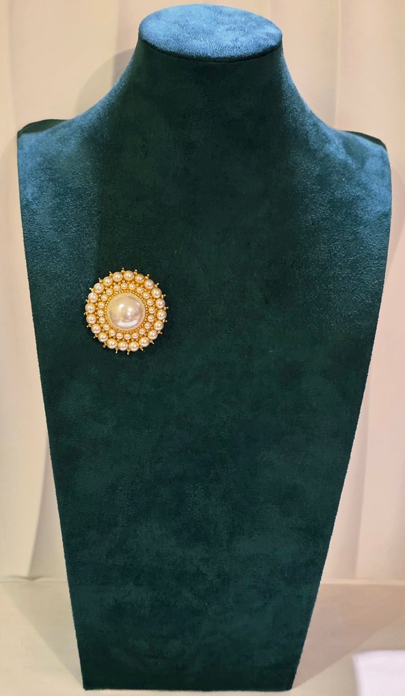 Camrose & Kross - Kultasilattu - Rintaneula - Ei varantamäärää #1.0