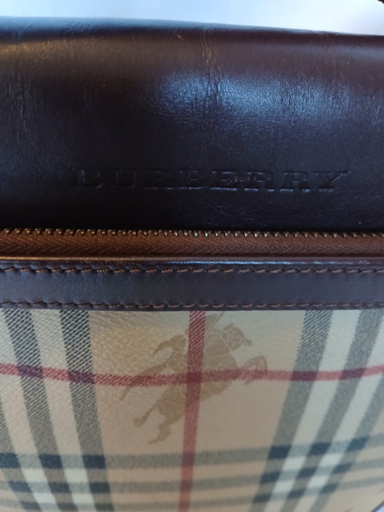 Burberry - Bag #1.0