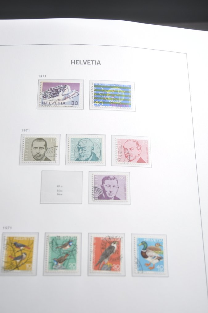 Schweiz - Sammlung von klassischer Philatelie in verschiedenen Sammelordnern und Alben, einschließlich eines #2.1