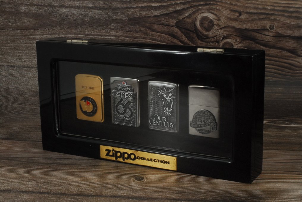 Zippo - 芝宝 - Oil Lighter Zippo Commemorative Anniversary Collection (4-lighter display set) - 口袋打火机 - 混合饰面(金色调、古银色调) #1.0