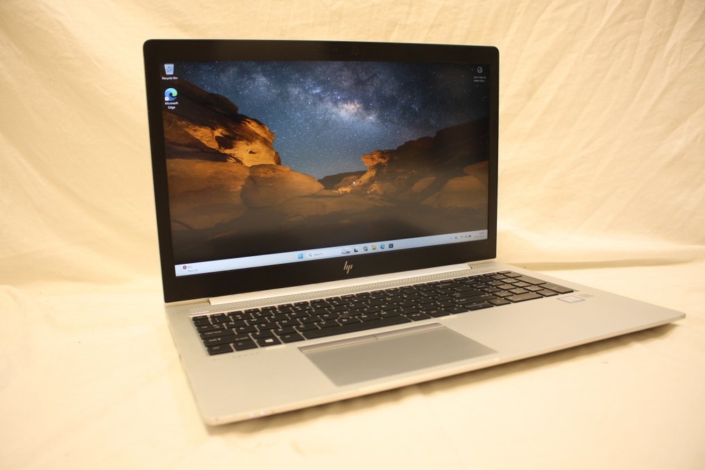 Luxury high-end notebook: HP EliteBook 850 G5 - Intel Core i5-8250U CPU, 16GB DDR4 RAM, 480GB SSD - Laptop - Windows 11 Professional #1.0